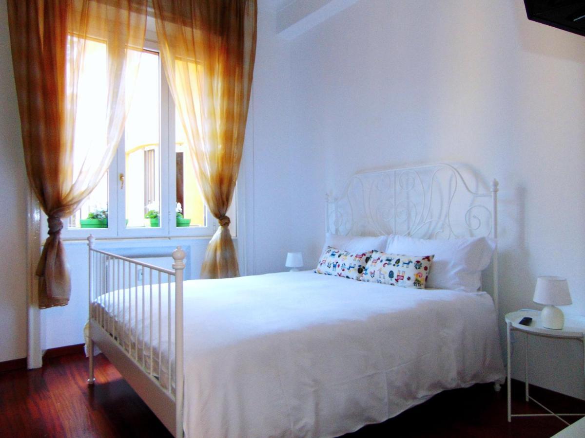 The Best Bedroom In Мілан Екстер'єр фото